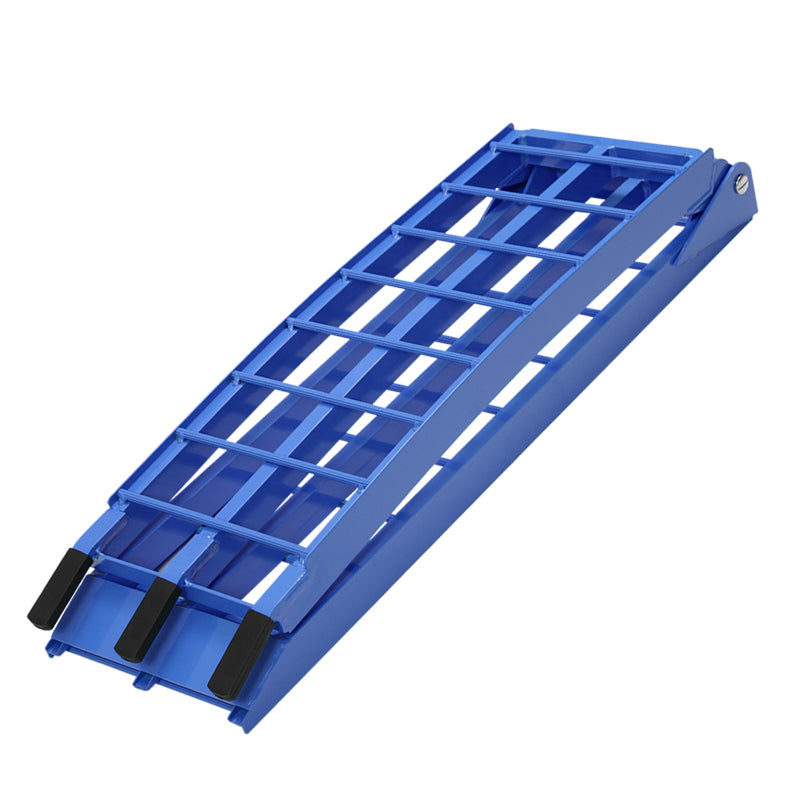BI-FOLD LOADING RAMP
